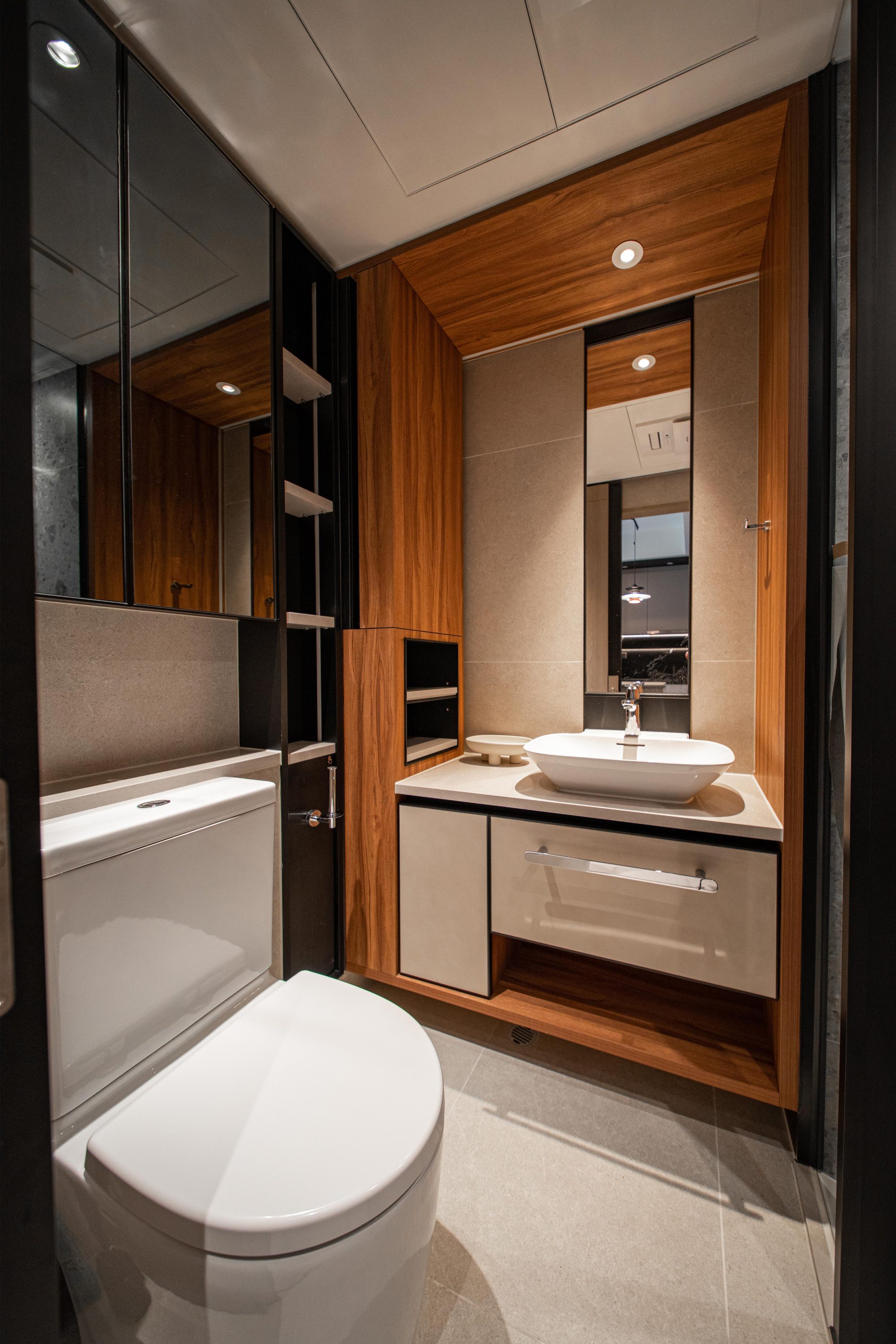 訂造傢俬, 室內設計, 新樓設計, 室內裝修, 白紙設計研究所, interiordesign, universityhill