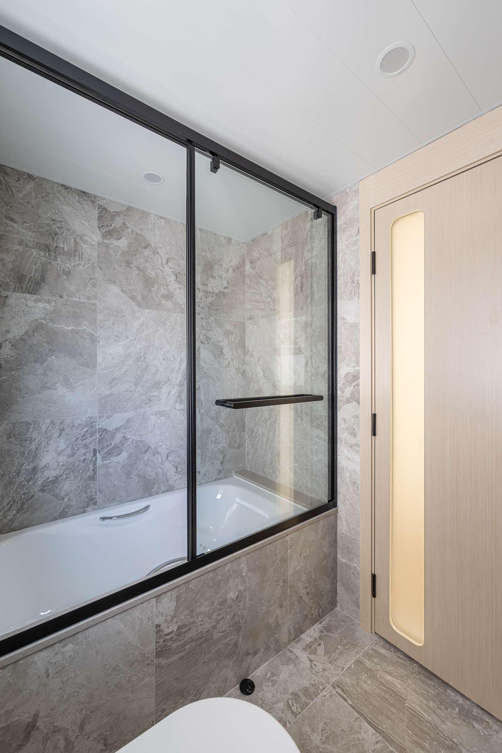 訂造傢俬, 室內設計, 新樓設計, 室內裝修, 白紙設計研究所, interiordesign. 全拆工程, 西半山屋苑, 高雲臺, 全屋裝修