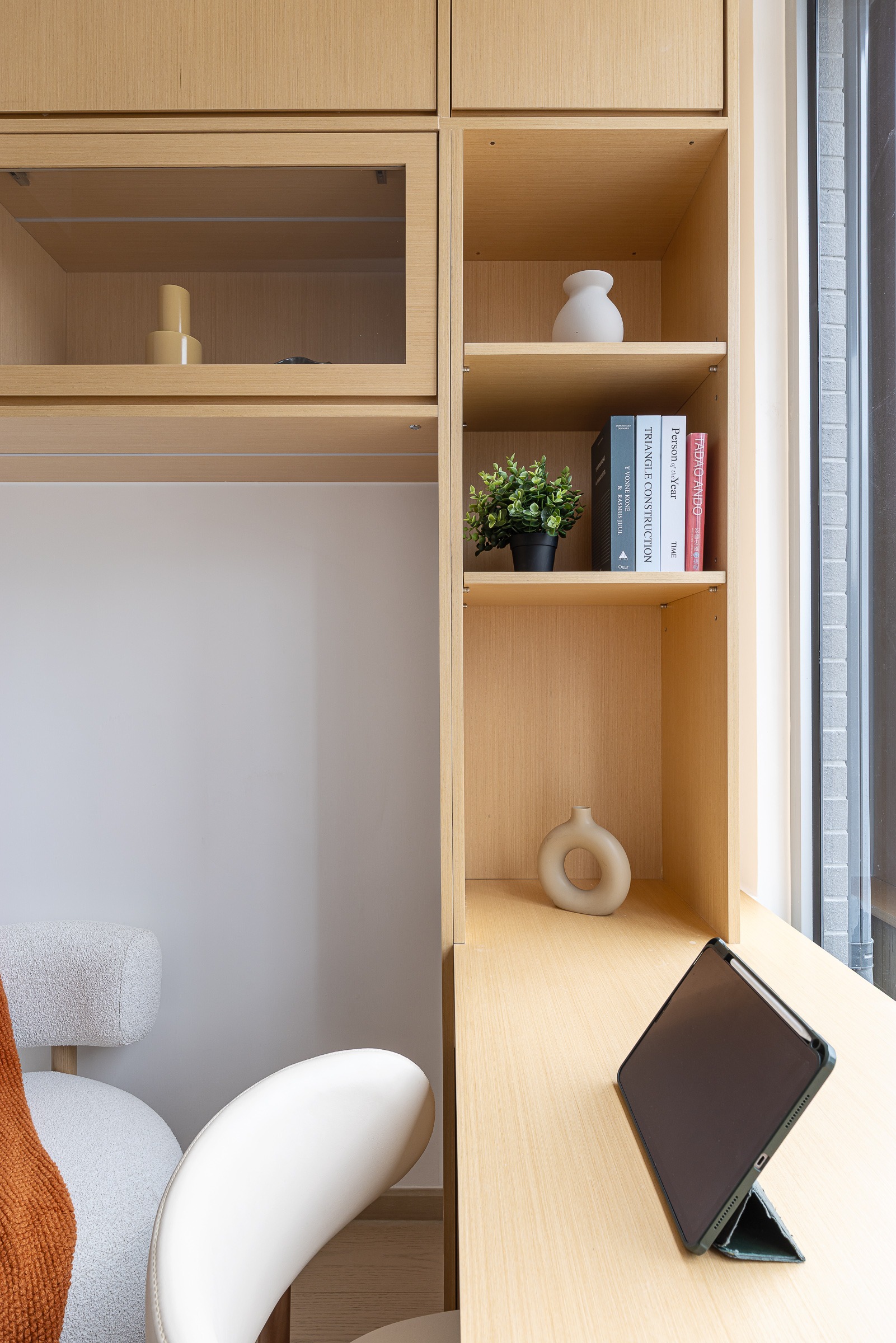 訂造傢俬, 室內設計, 新樓設計, 室內裝修, 白紙設計研究所, interiordesign, 親海駅, 全屋裝修, 廚房設計, 浴室設計, 貓屋設計, 全屋工程, home design, home interior